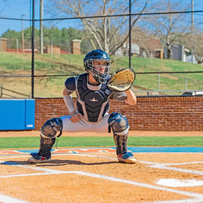Equipo de catcher: careta, peto y espinilleras